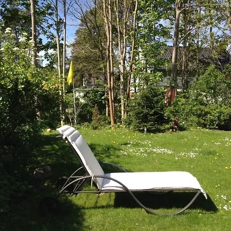 Pleasant Holiday Near Town Center Feriehus *
